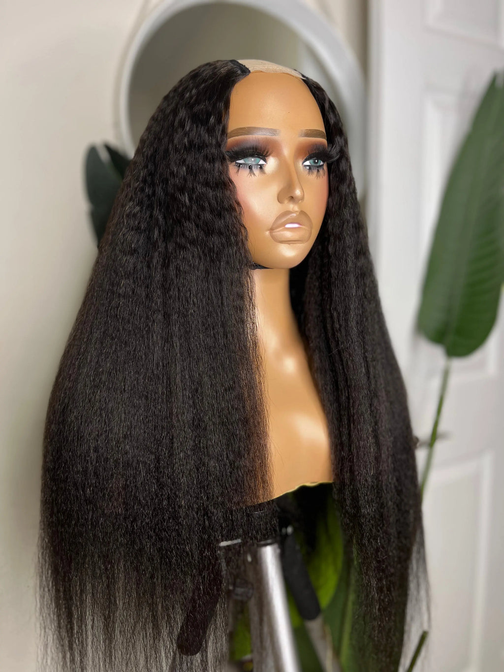 Kinky Straight U Part Wig Polished Crowns